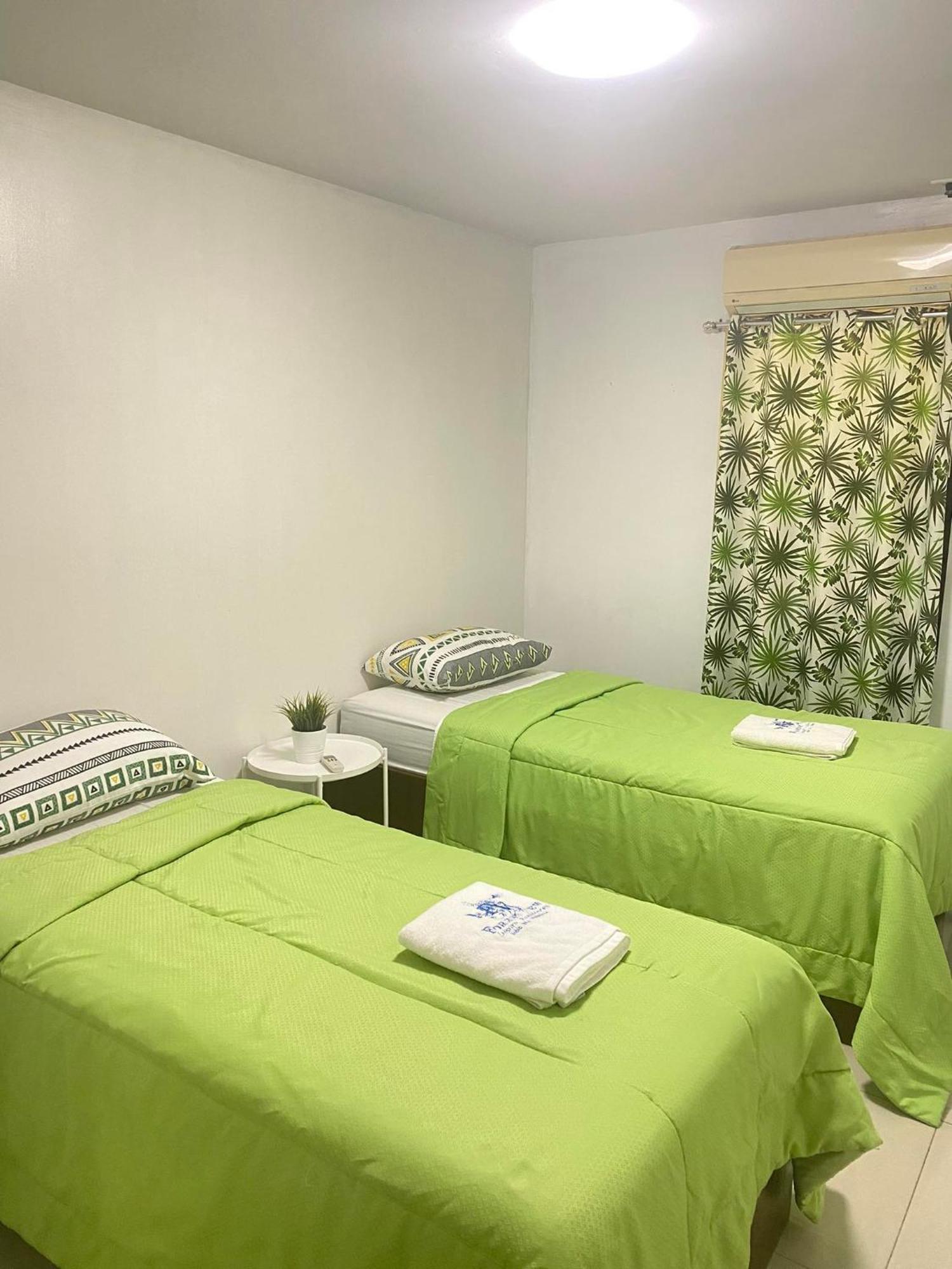 Forest View Leisure Residences オロンガポ エクステリア 写真